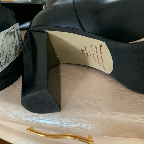 Ted Baker Booties 37.5 - Picture 3 of 3